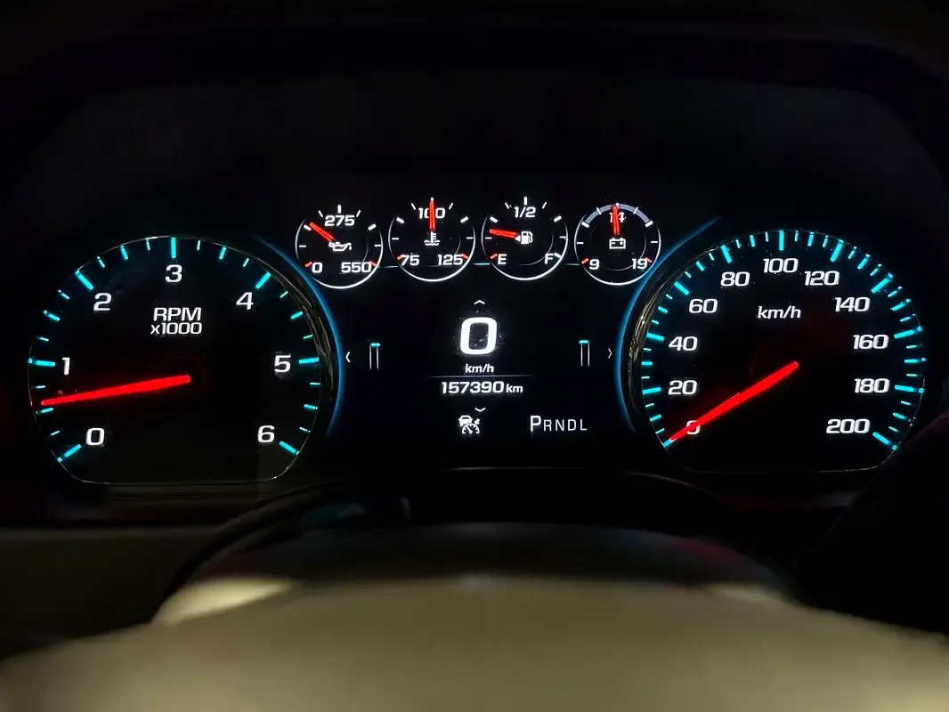 GMC Yukon 6.2 AT RWD (420 حصان) - 11