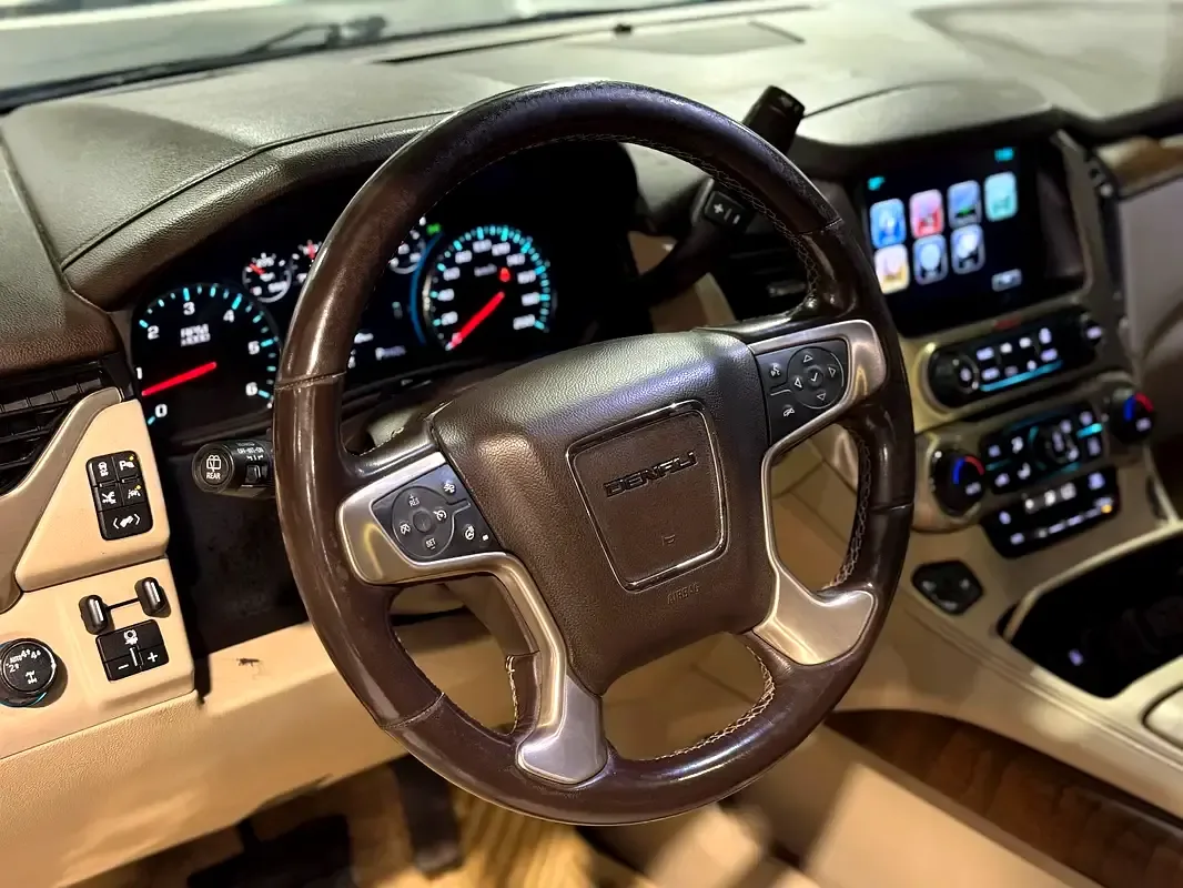 GMC Yukon 6.2 AT RWD (420 حصان) - 10