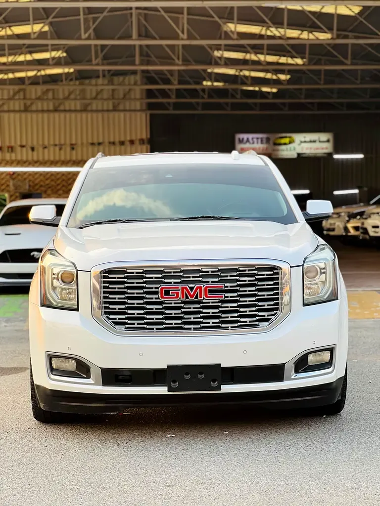 GMC Yukon 6.2 AT RWD (420 hp)