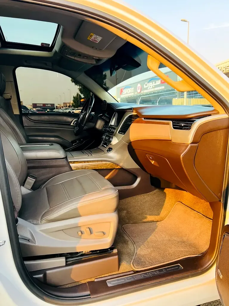 GMC Yukon 6.2 AT RWD (420 hp) - 14