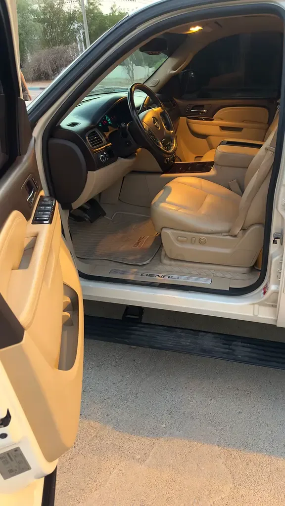 GMC Yukon 6.2 Denali AT XL (403 حصان) - 5