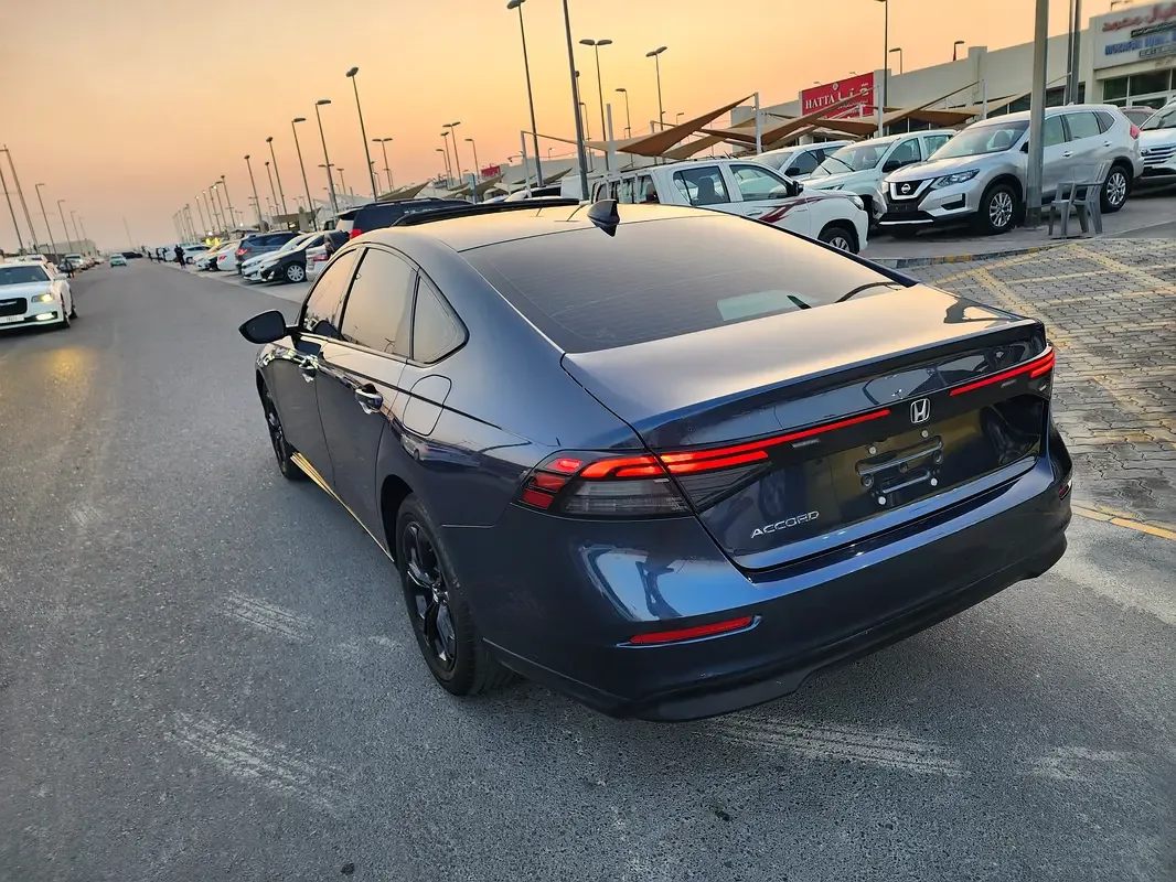 Honda Accord 1.5 CVT (192 حصان) - 8
