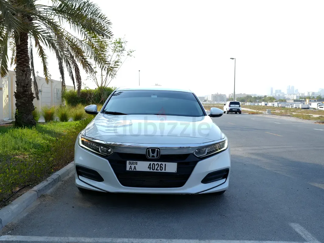 Honda Accord 1.5 CVT (192 hp)