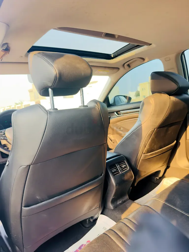 Honda Accord 1.5 CVT (192 hp) - 10
