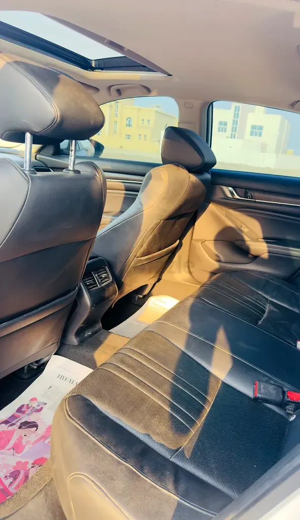Honda Accord 1.5 CVT (192 hp) - 11