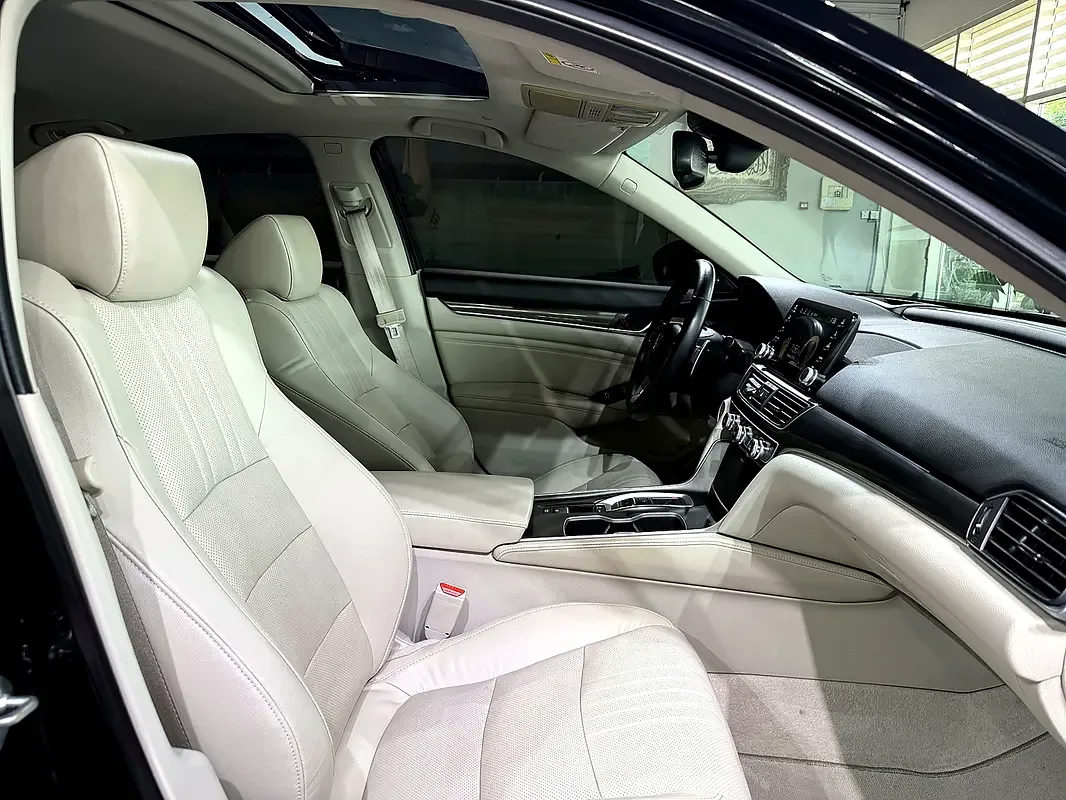 Honda Accord 1.5 CVT (192 حصان) - 12