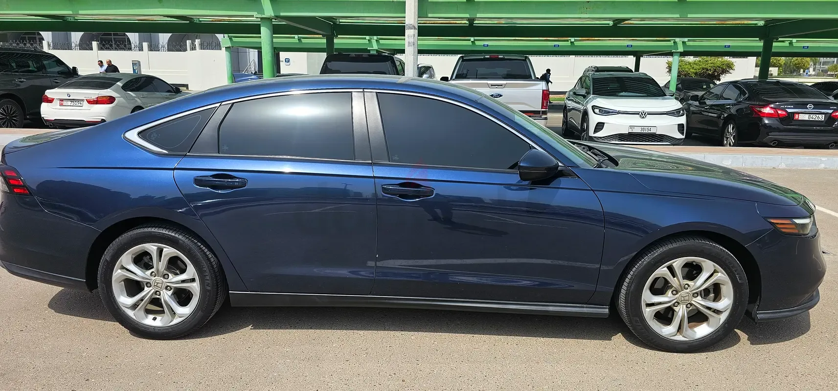 Honda Accord 1.5 CVT (195 hp)