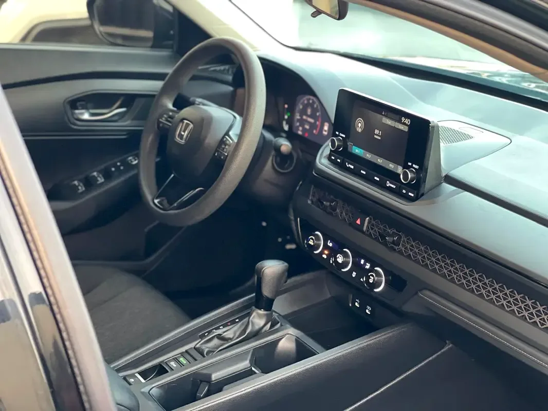 Honda Accord 1.5 CVT (195 حصان) - 13
