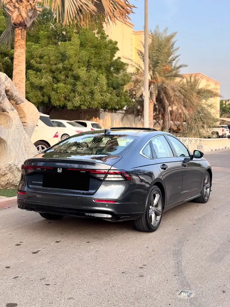 Honda Accord 1.5 CVT (195 hp) - 5