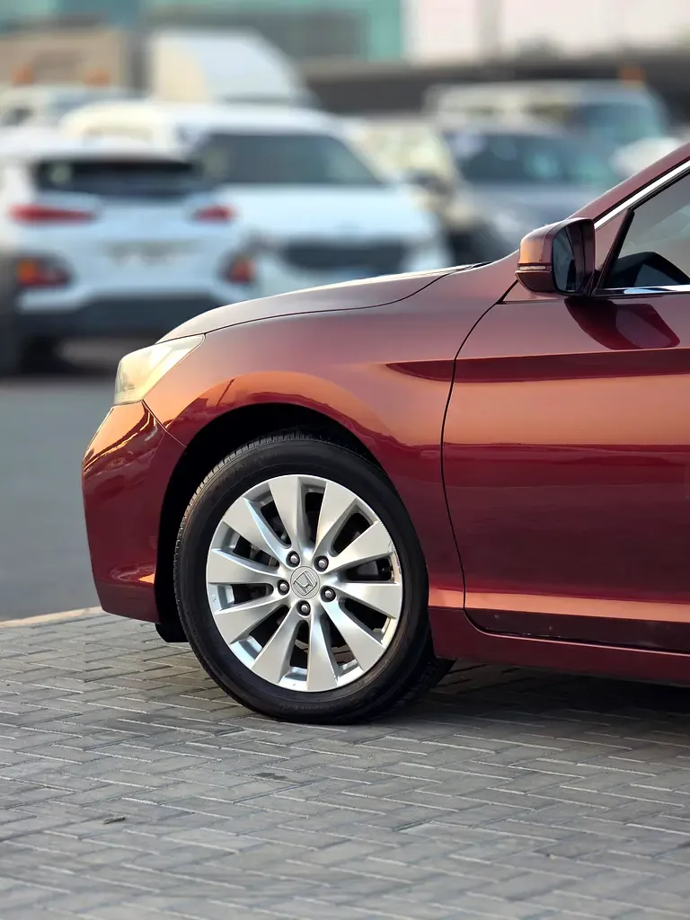 Honda Accord 2.0 CVT (150 حصان) - 10