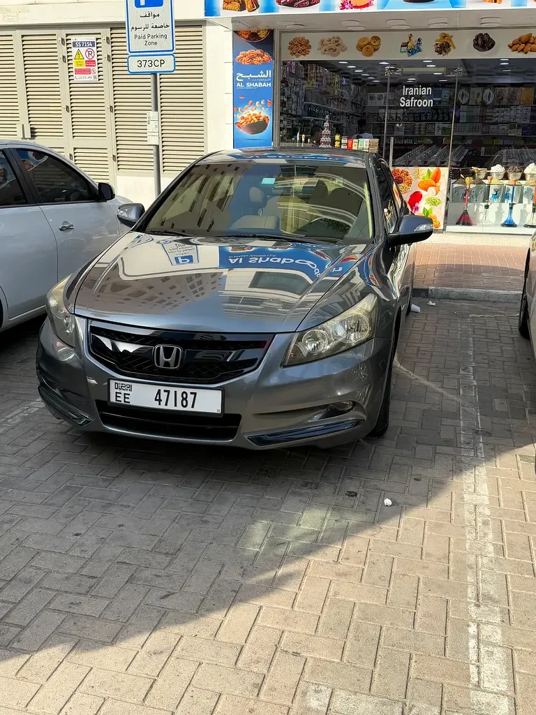 Honda Accord 2.4 AT (180 hp)