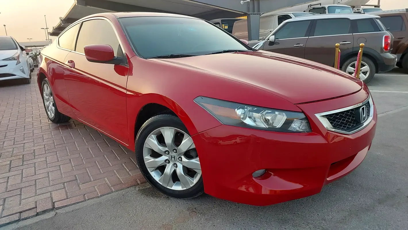 Honda Accord 2.4 AT (200 hp)