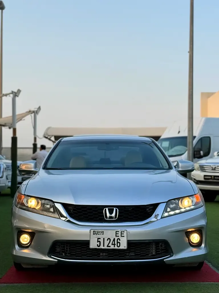 Honda Accord 2.4 AT (200 حصان) - 2