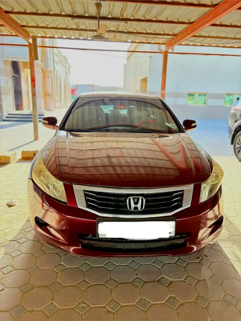 Honda Accord 2.4 AT (200 hp)