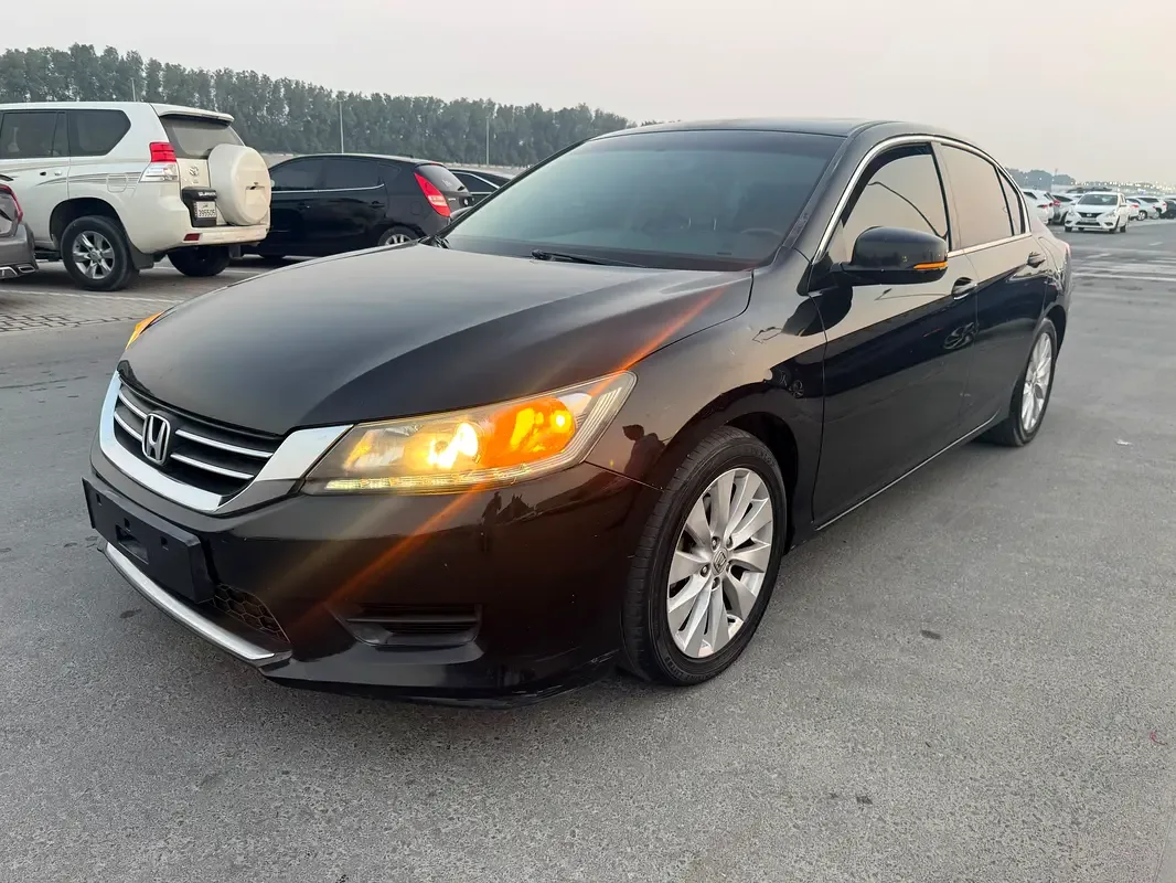 Honda Accord 2.4 AT (201 hp) - 2