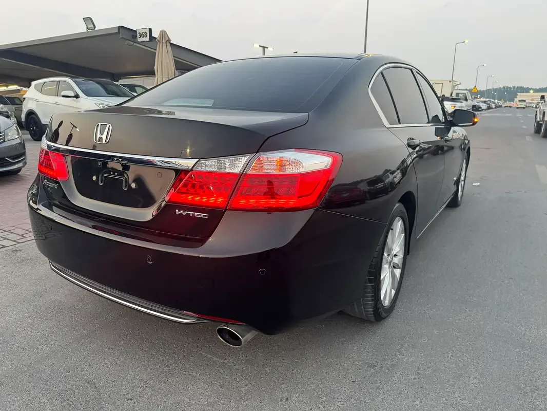 Honda Accord 2.4 AT (201 hp) - 9
