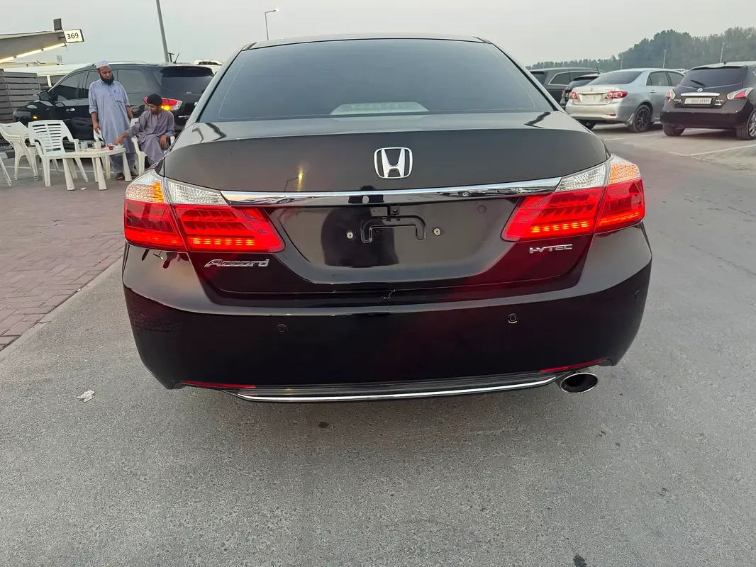 Honda Accord 2.4 AT (201 hp) - 13