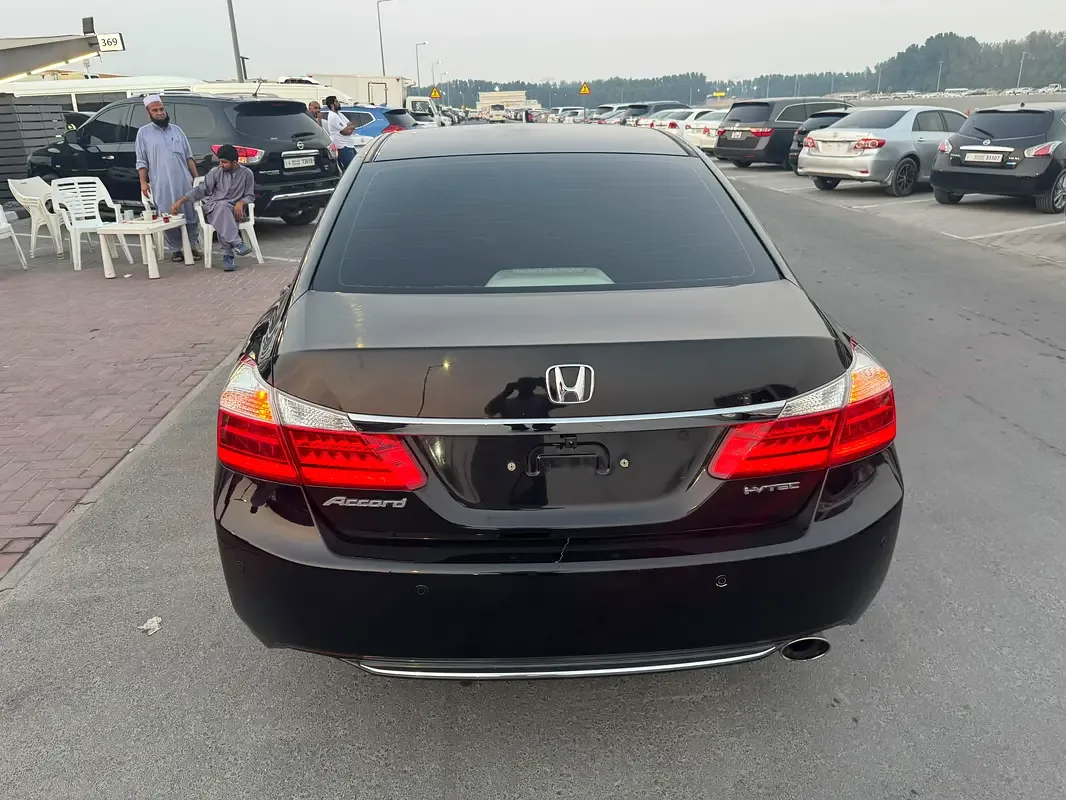 Honda Accord 2.4 AT (201 hp) - 14
