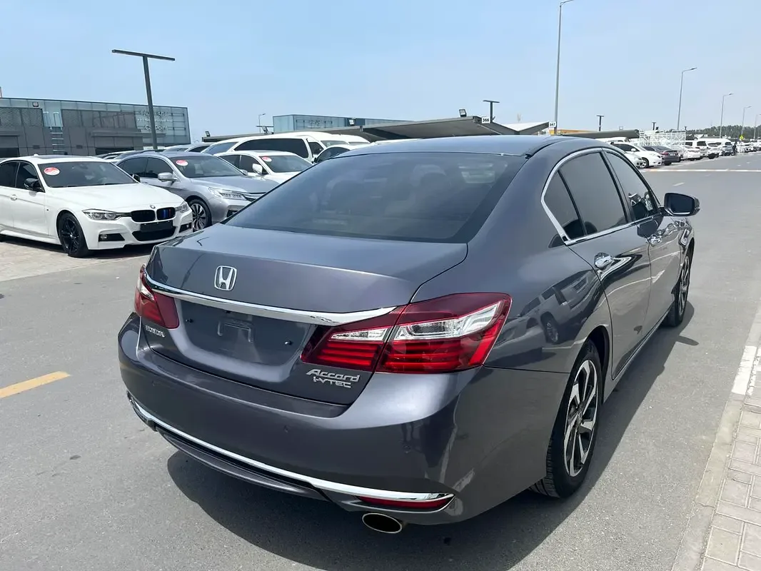 Honda Accord 2.4 CVT (185 hp) - 4