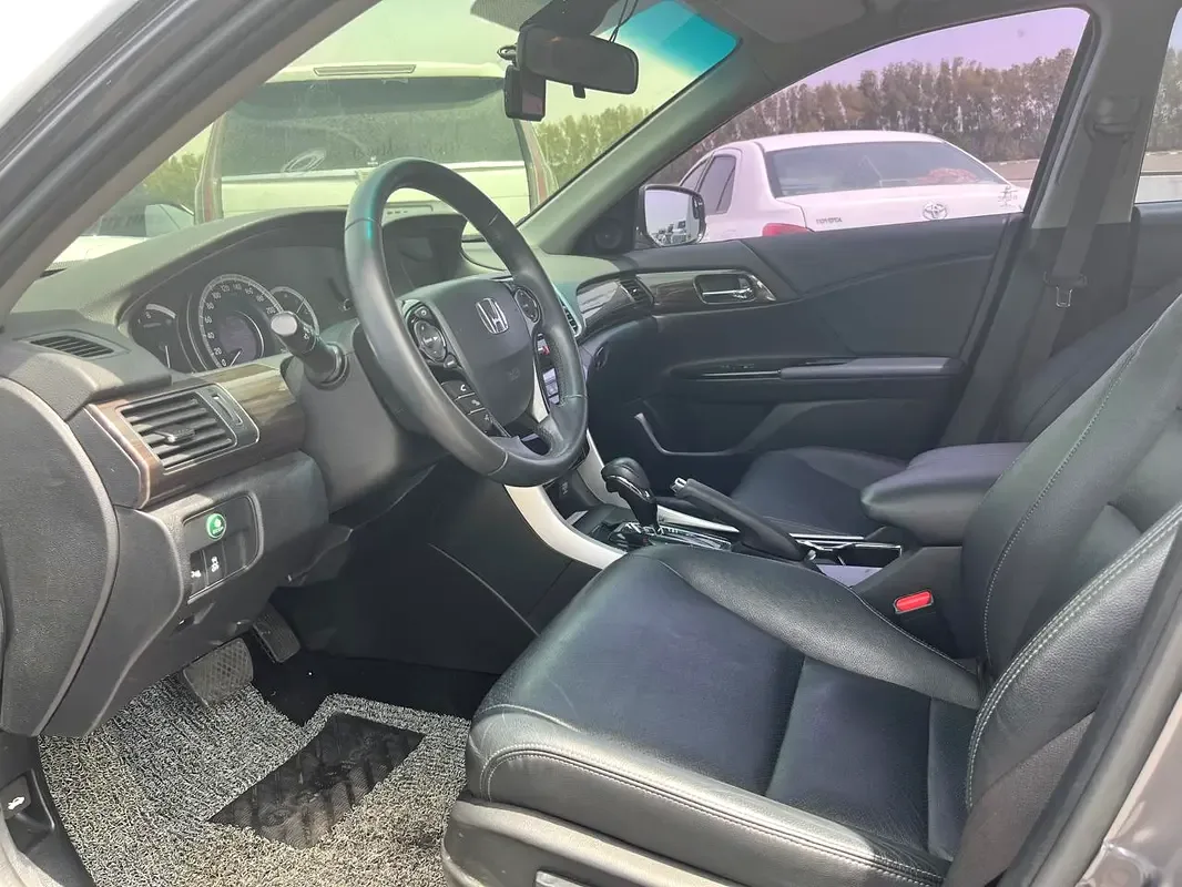 Honda Accord 2.4 CVT (185 hp) - 7