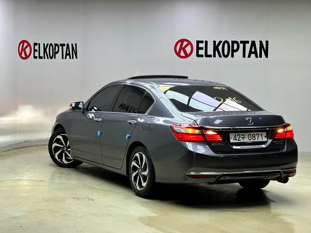 Honda Accord 2.4 CVT (185 حصان) - 2