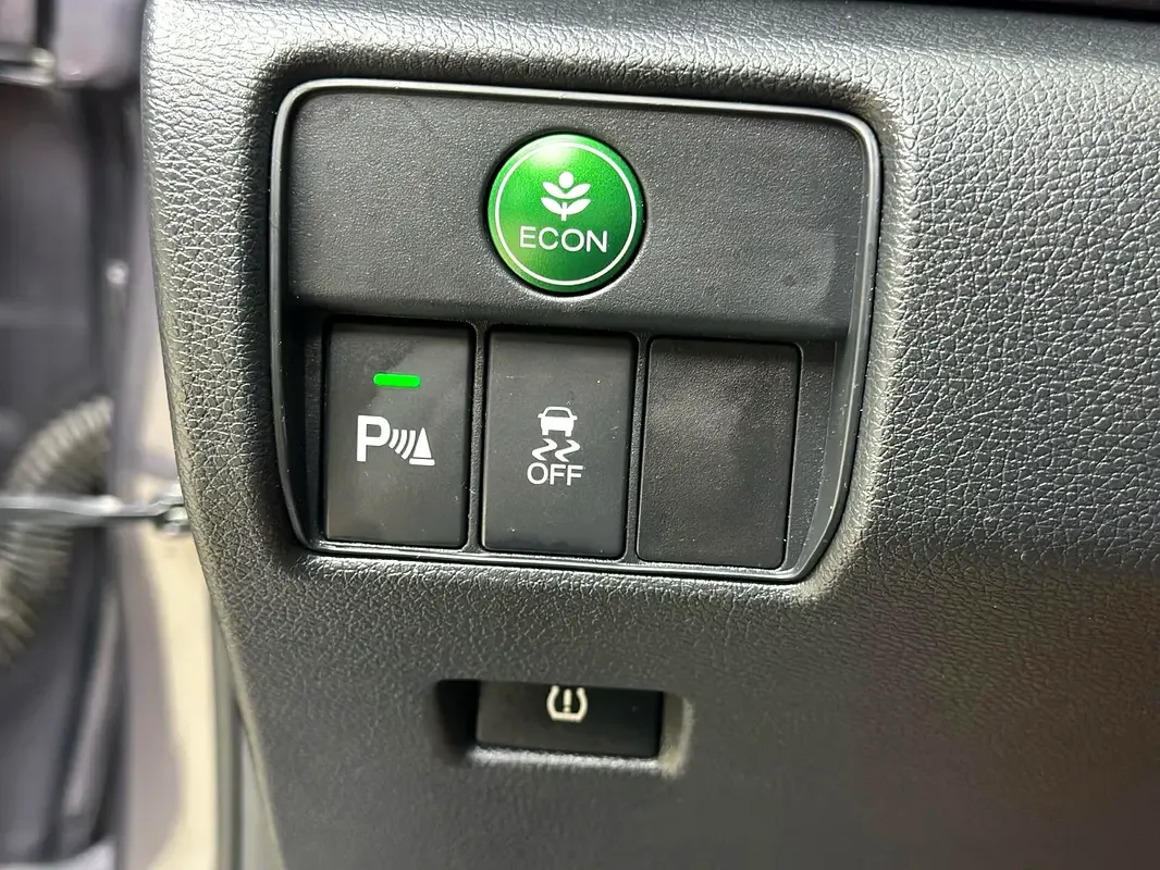Honda Accord 2.4 CVT (185 حصان) - 10