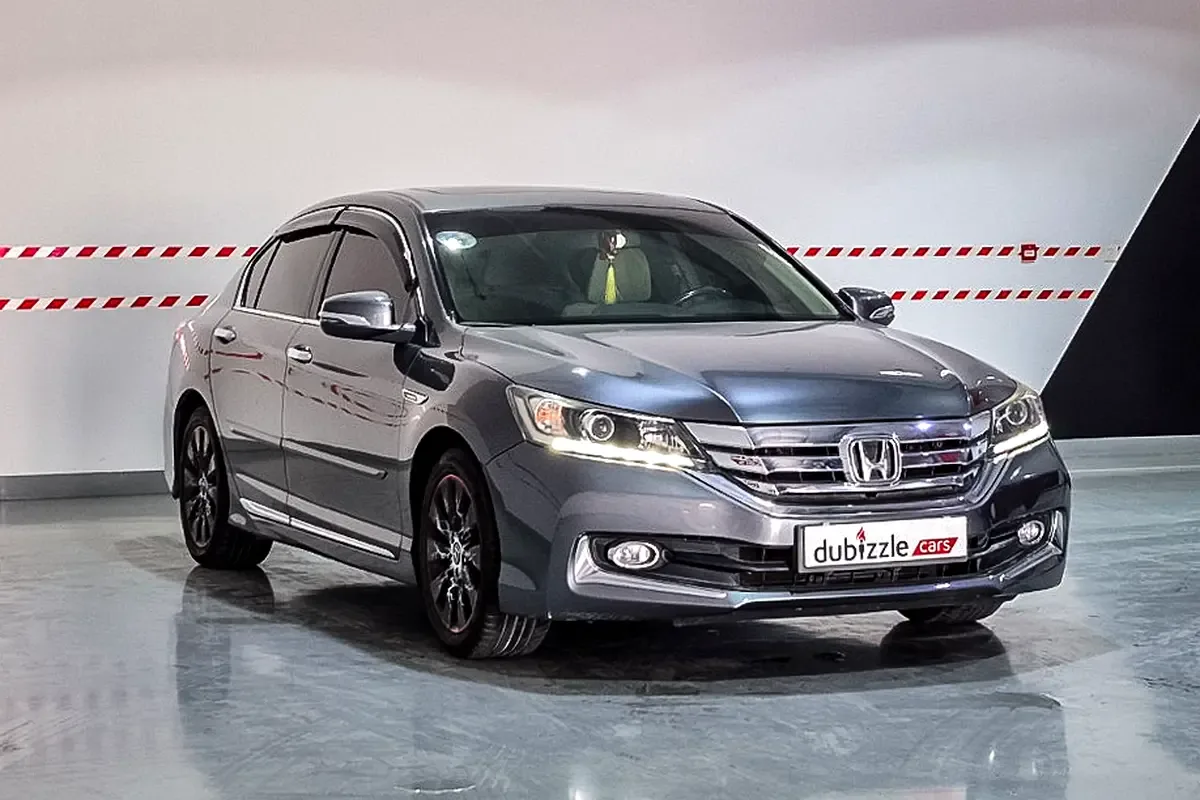 Honda Accord 2.4 CVT (185 hp)