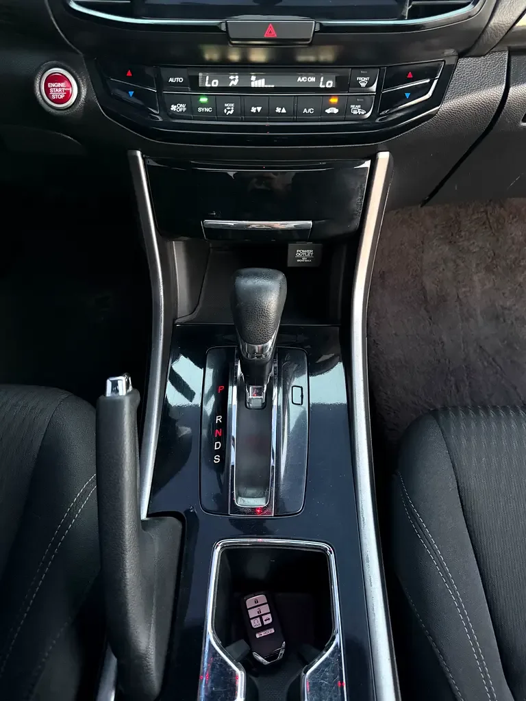 Honda Accord 2.4 CVT (185 hp) - 13
