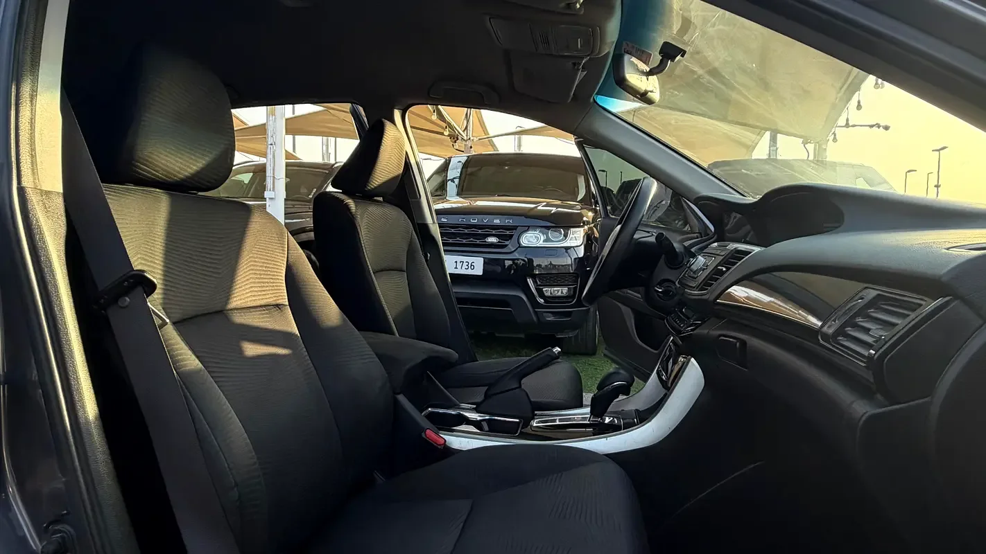 Honda Accord 2.4 CVT (185 حصان) - 9