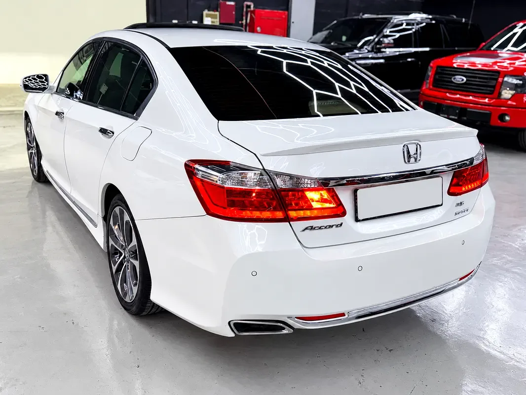 Honda Accord 3.5 AT (281 حصان) - 6