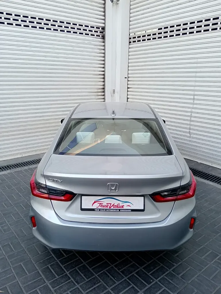 Honda City 1.5 CVT (121 hp) - 6