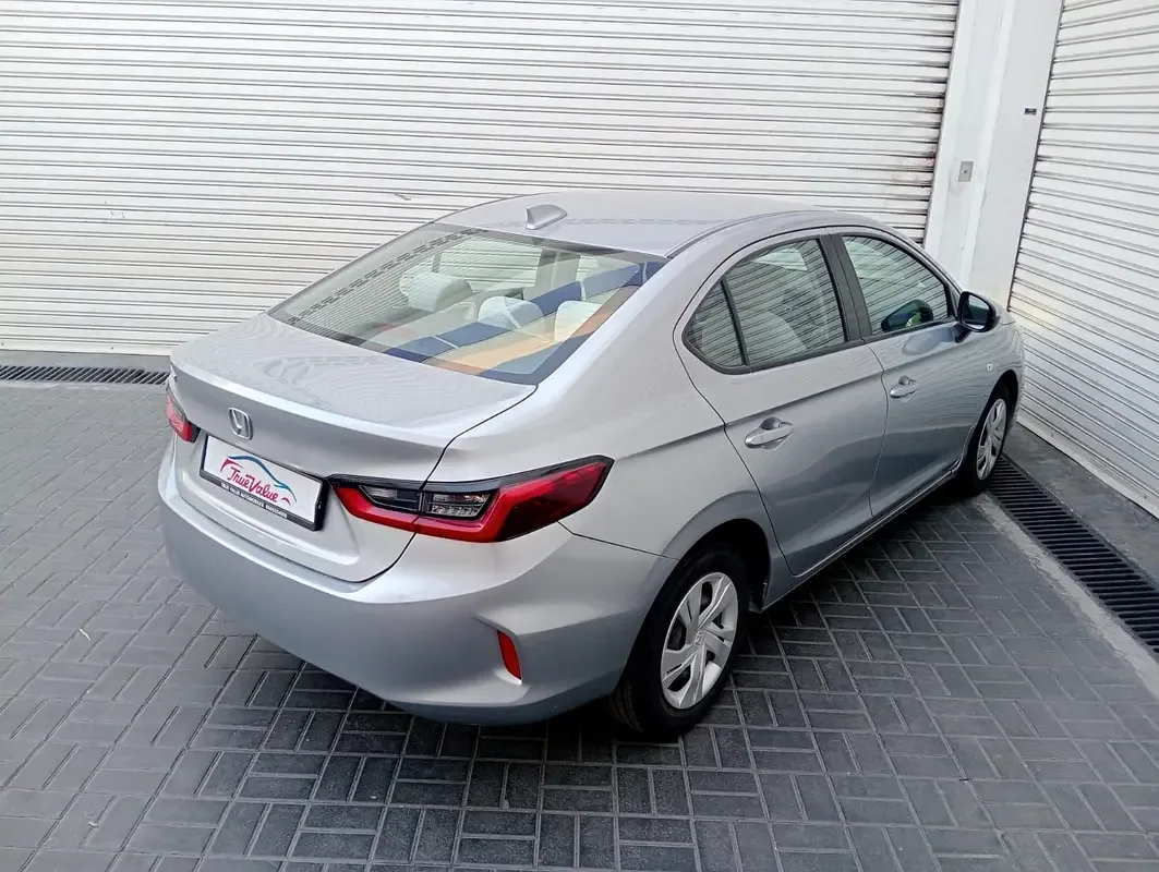 Honda City 1.5 CVT (121 hp) - 9