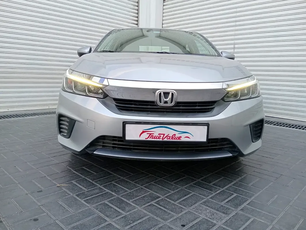 Honda City 1.5 CVT (121 hp) - 12