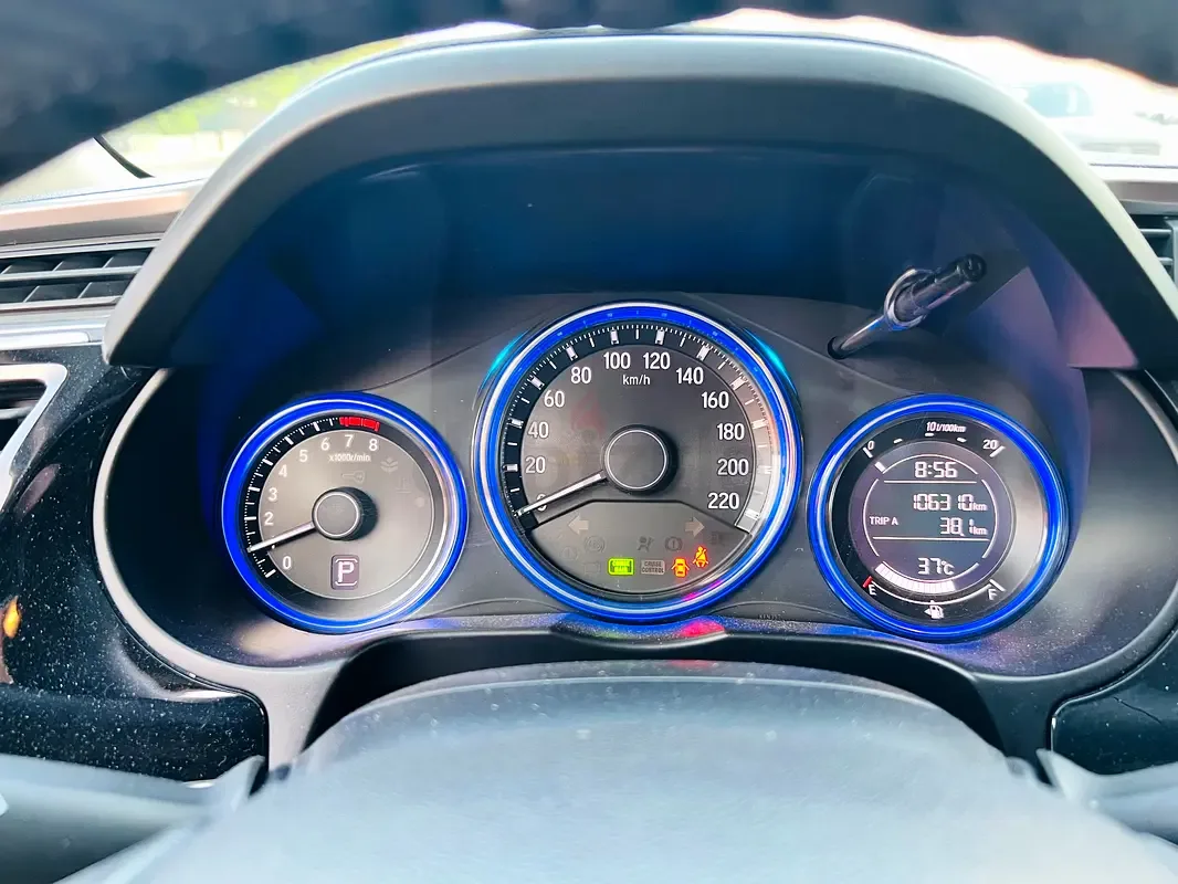 Honda City 1.5 CVT (131 hp) - 12
