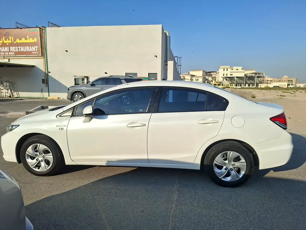 Honda Civic 1.5 CVT (91 حصان) - 4