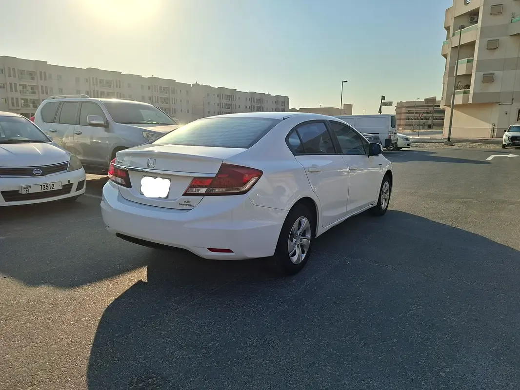Honda Civic 1.5 CVT (91 حصان) - 6