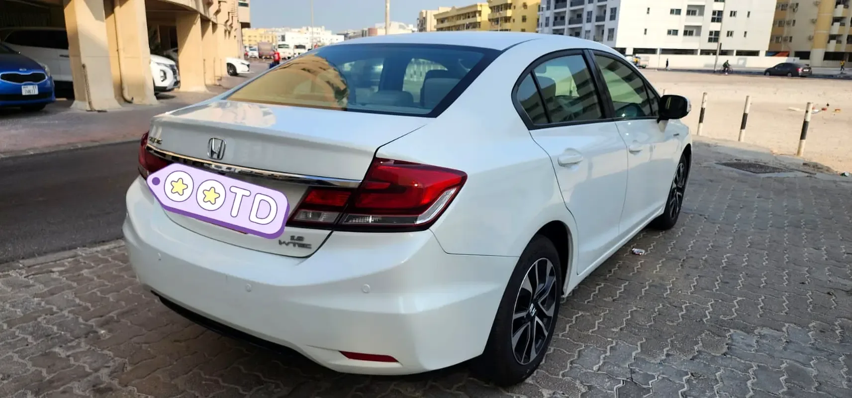 Honda Civic 1.8 AT (142 حصان) - 10
