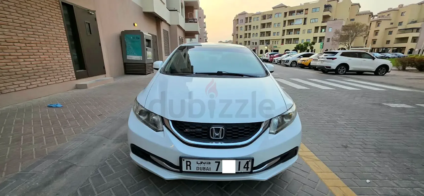 Honda Civic 1.8 AT (142 حصان) - 2