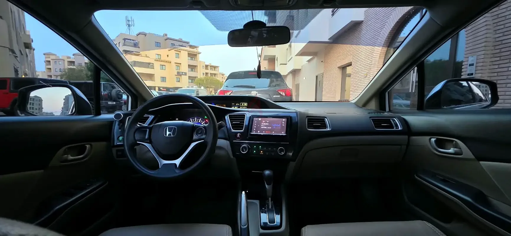 Honda Civic 1.8 AT (142 حصان) - 4