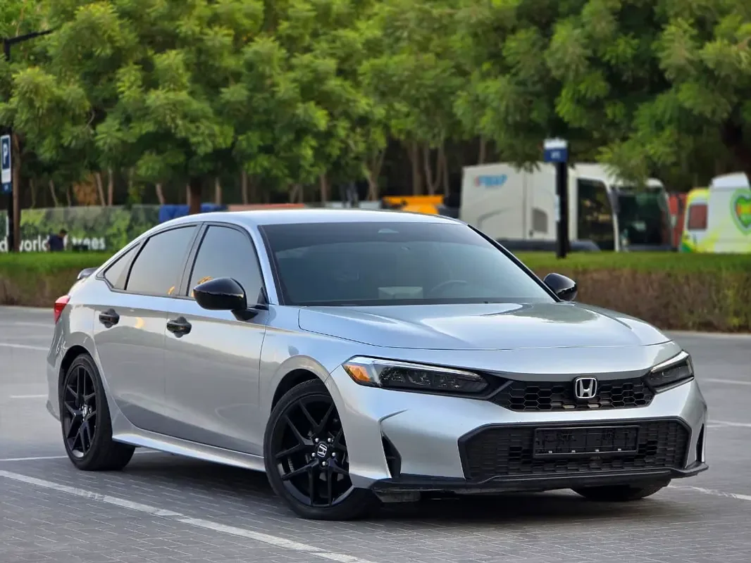 Honda Civic 2.0 CVT (150 hp)