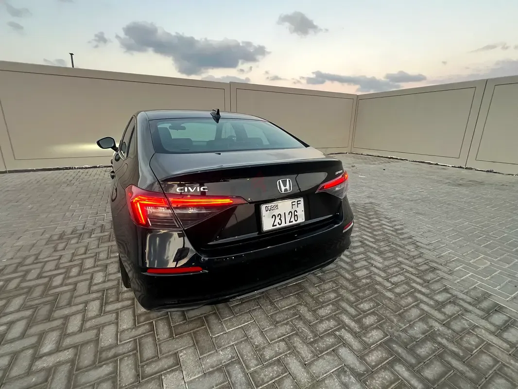 Honda Civic 2.0 CVT (150 حصان) - 4
