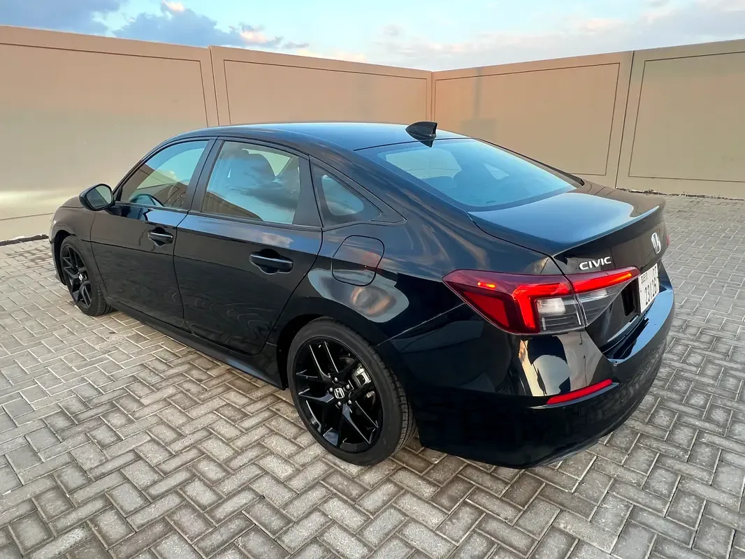 Honda Civic 2.0 CVT (150 حصان) - 10