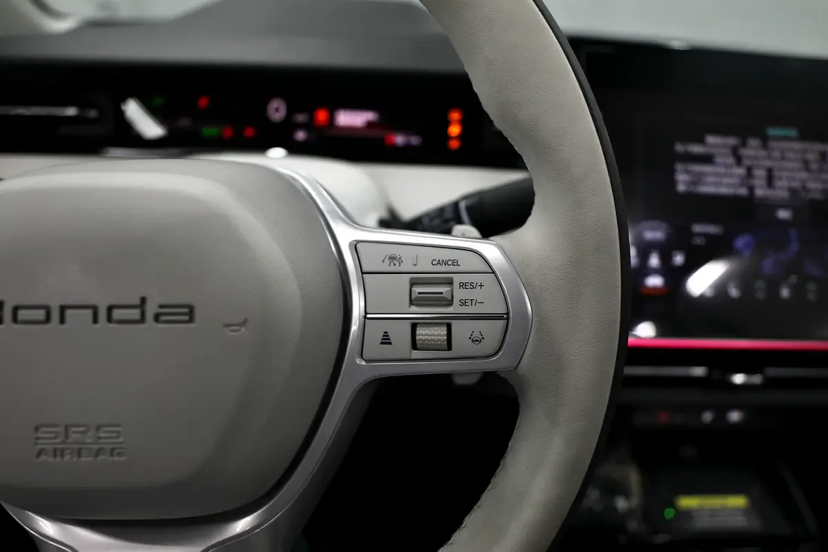 Honda e:NS2 AT (204 حصان) - 14