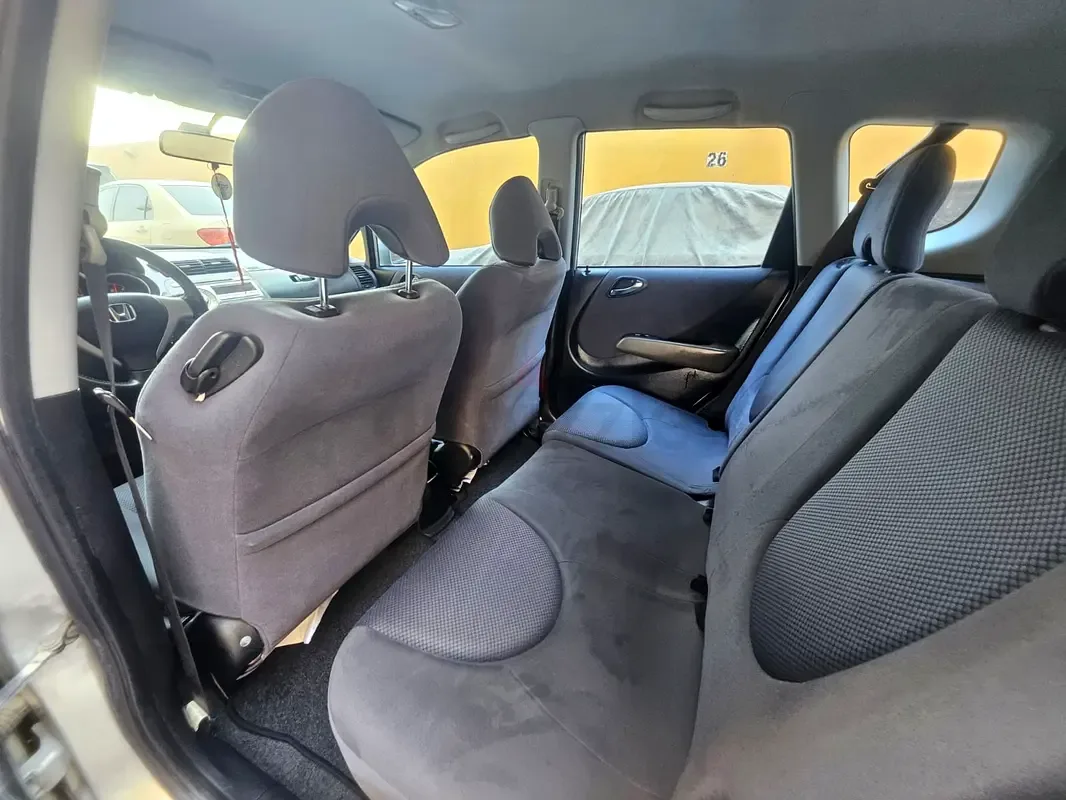 Honda Jazz 1.5 AT (120 حصان) - 12