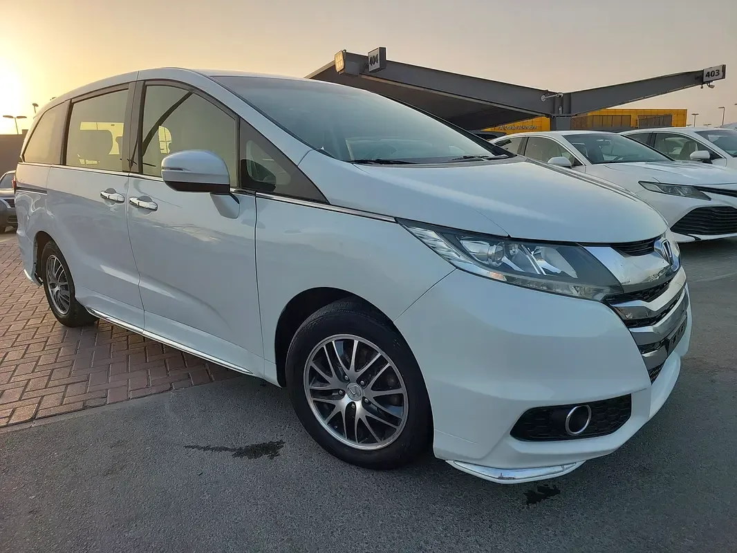 Honda Odyssey 2.4 AT (206 hp)