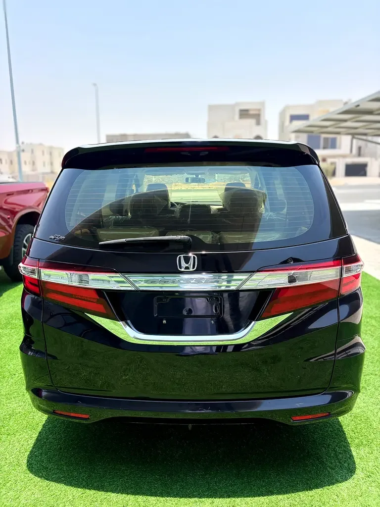 Honda Odyssey 2.4 AT (206 حصان) - 6