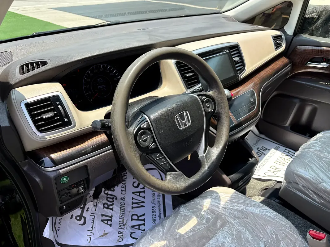 Honda Odyssey 2.4 AT (206 حصان) - 7