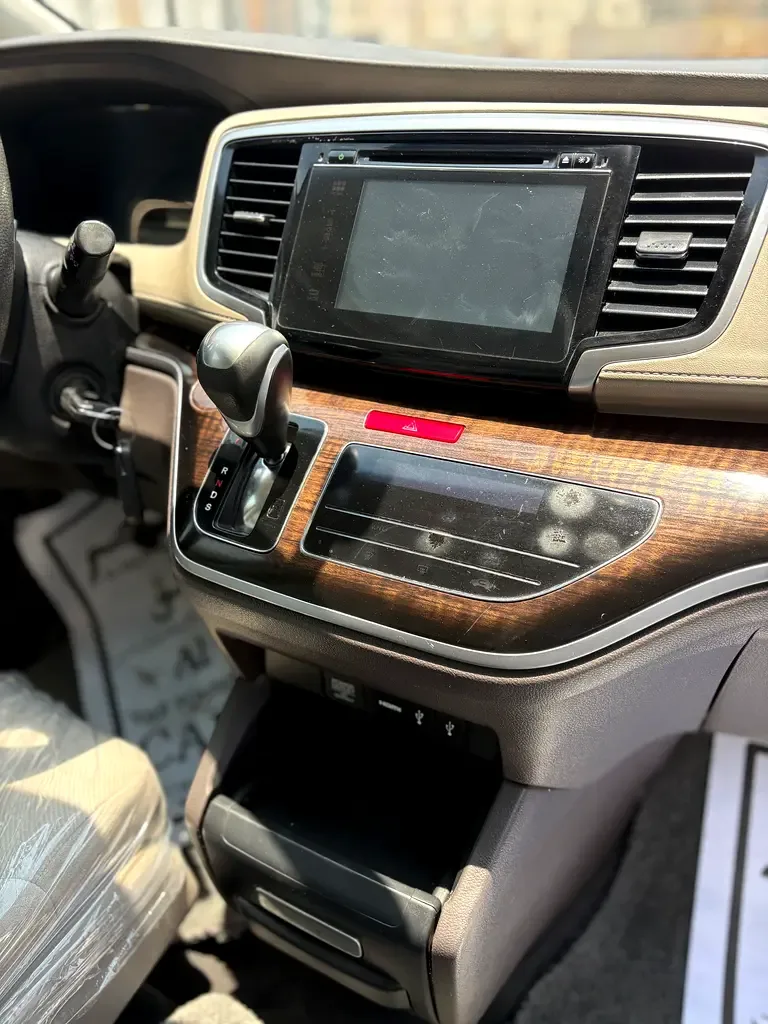 Honda Odyssey 2.4 AT (206 حصان) - 13