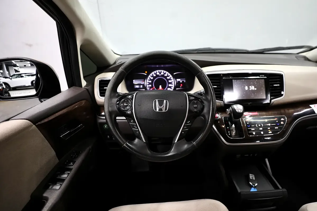Honda Odyssey 2.4 AT (206 حصان) - 14