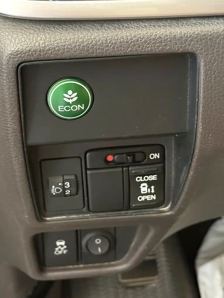 Honda Odyssey 2.4 AT (206 hp) - 7